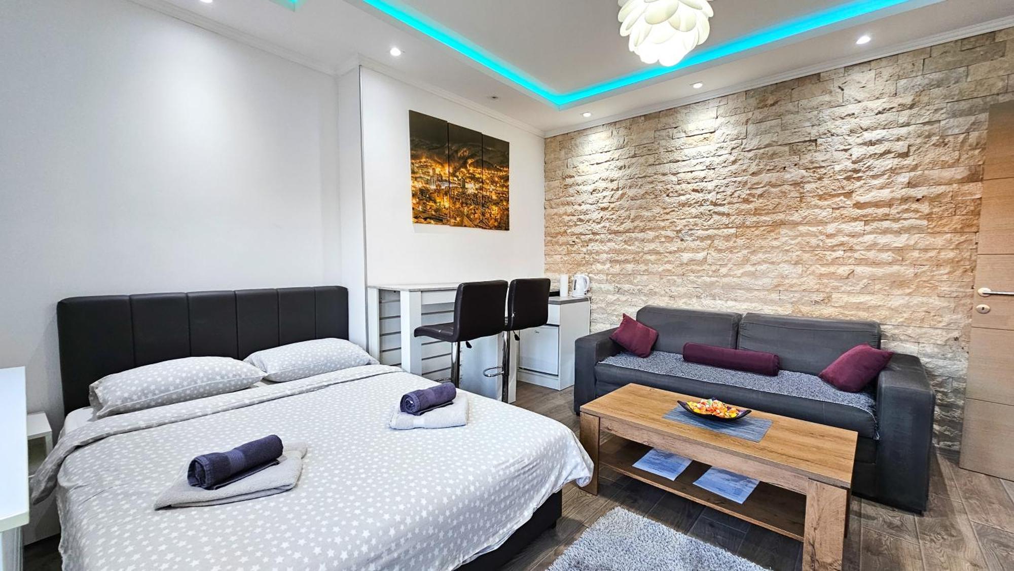 Studio Trg Užice Екстериор снимка